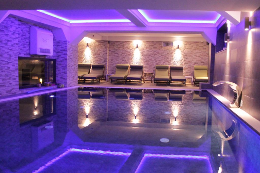 Hotel Pinocchio Prishtinë Luaran gambar